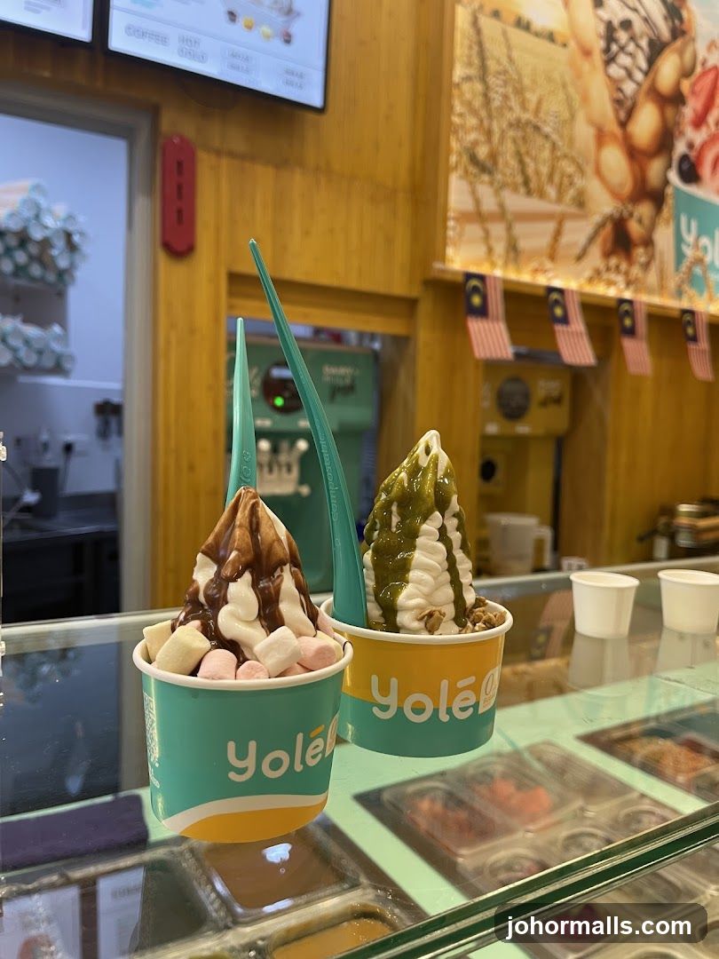 Yolee Frozen Yogurt