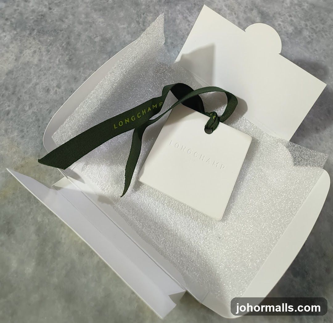 Longchamp Product Packaging