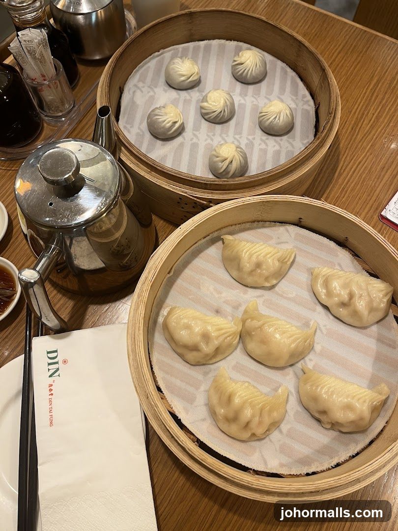 Din & Din Tia Ting Interior