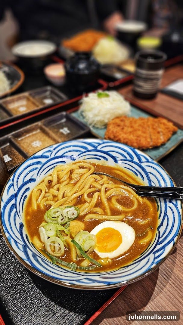 Restaurant Interior Food Scene