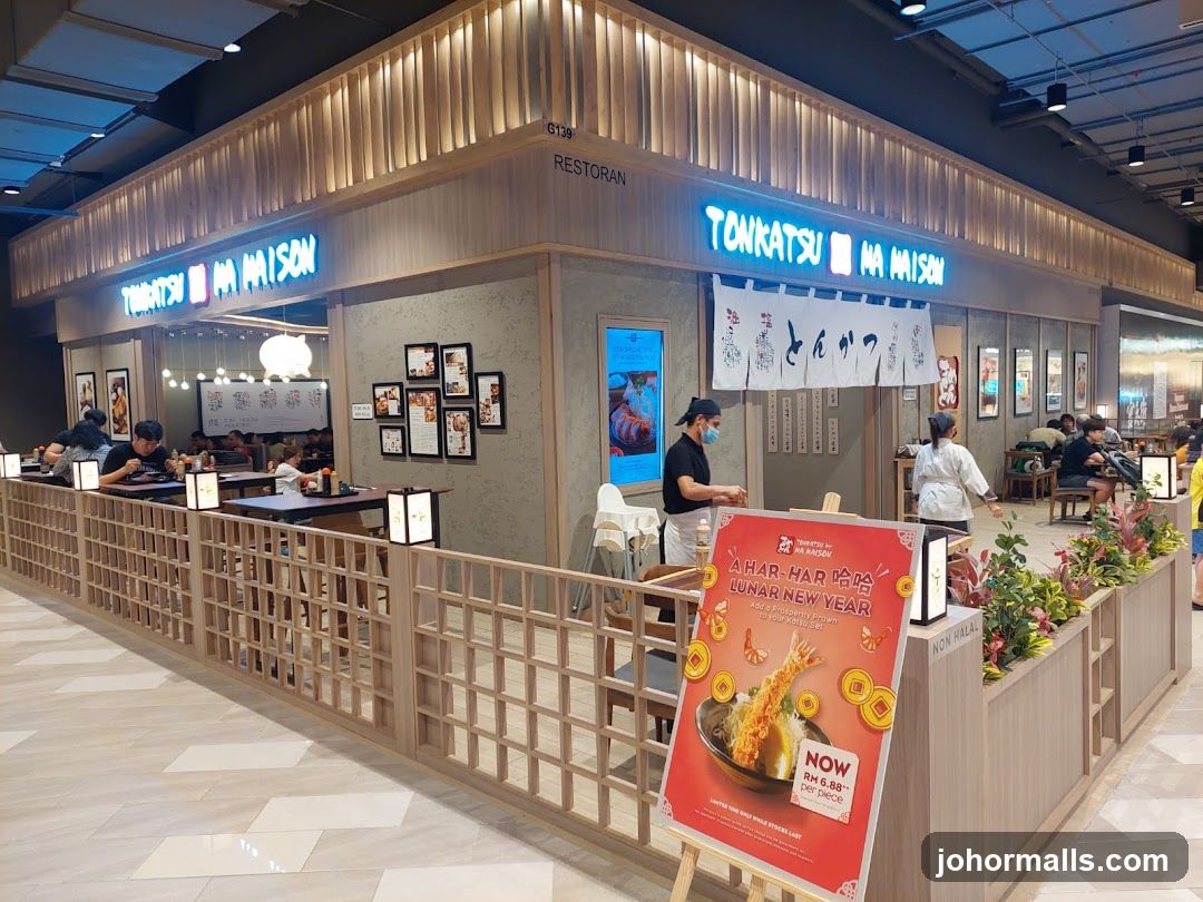 TOKATSU MA MAISON restaurant interior