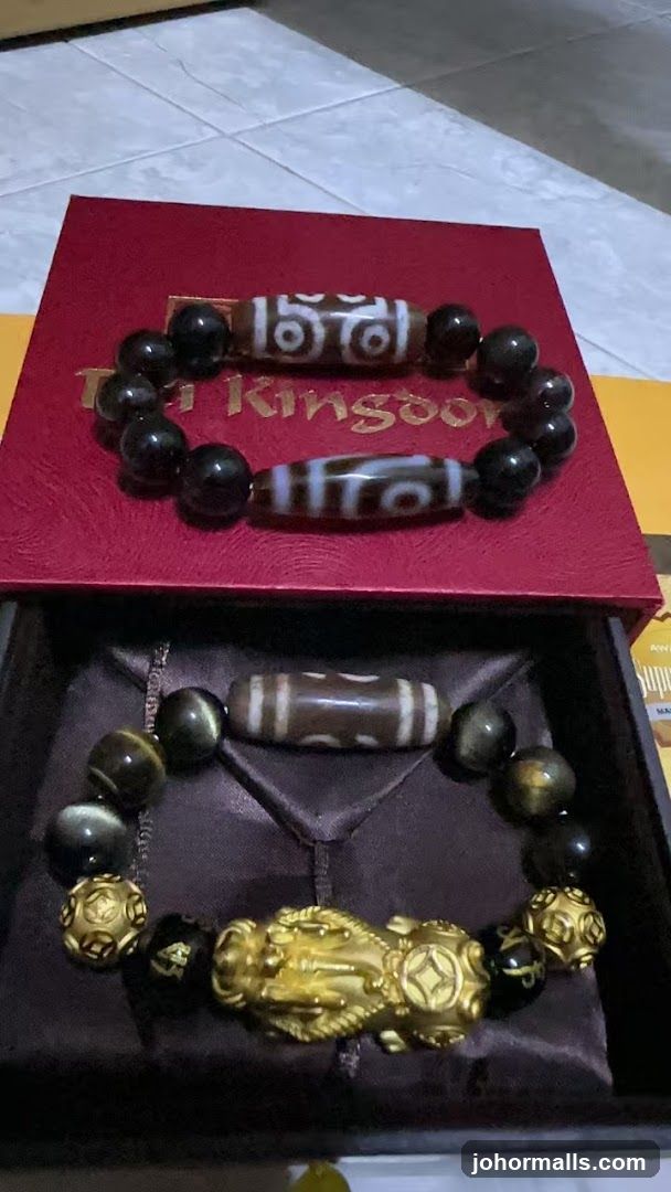Bracelets in Display Box