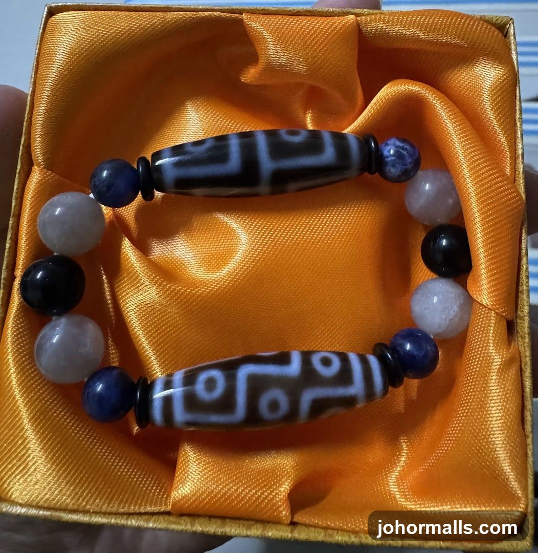 Bead Bracelet in Box
