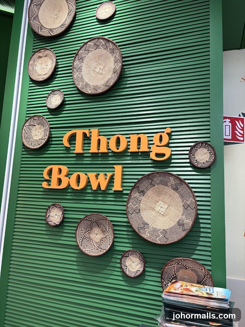 Thong Bowl interior wall display