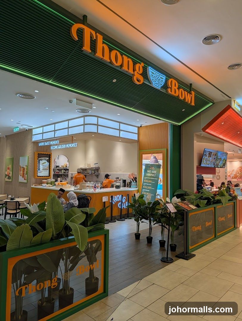 Thong Bowl storefront interior