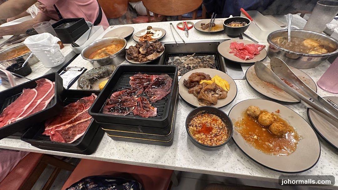 Grilled meat dining table