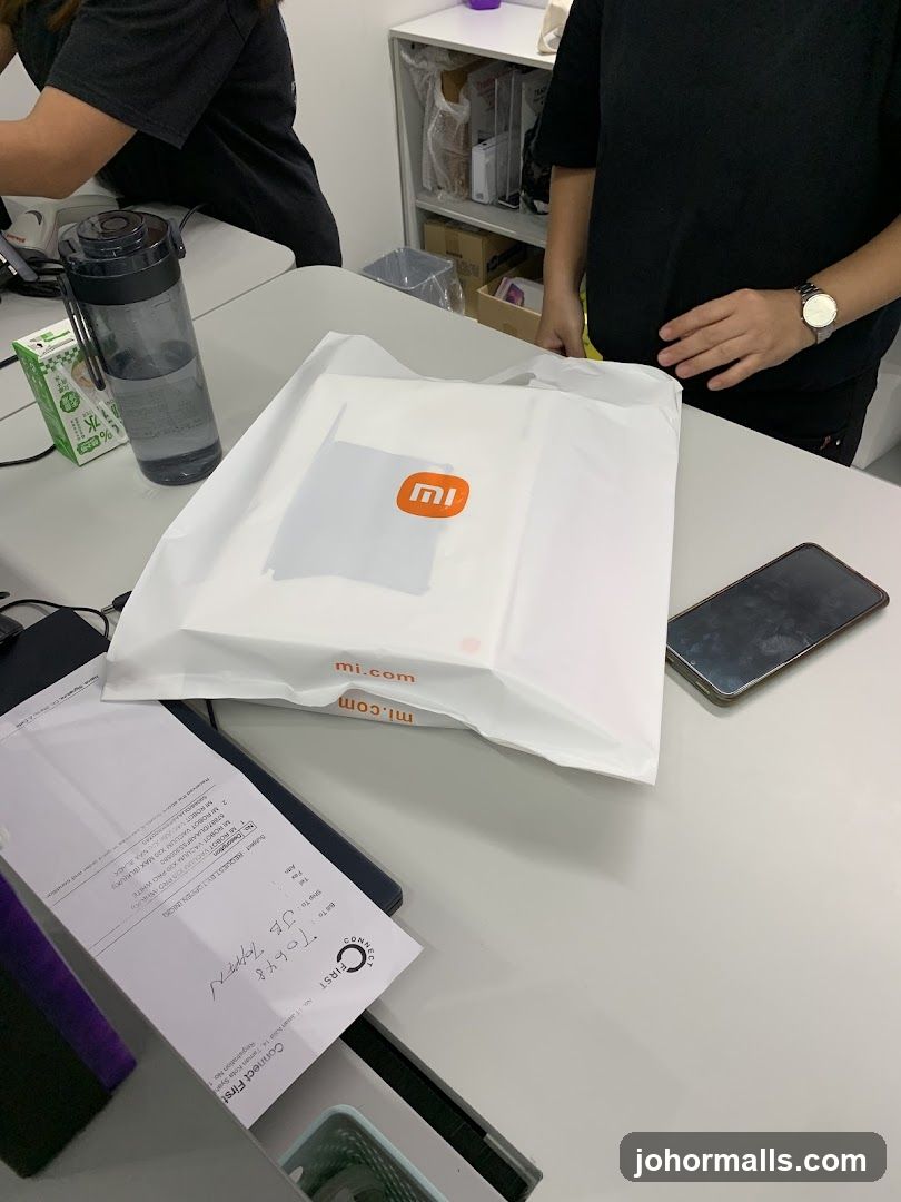 Xiaomi Shopping Bag and Documents