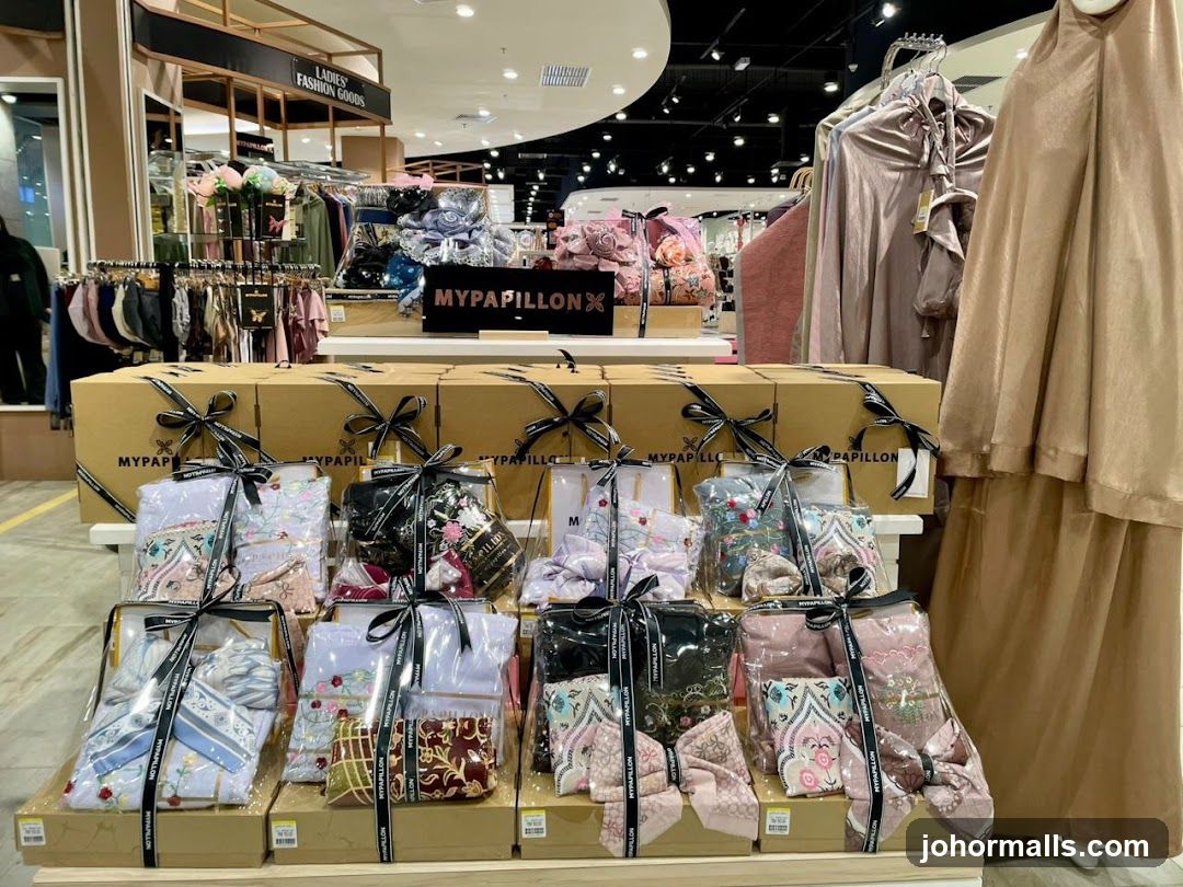 Fashion Goods Display
