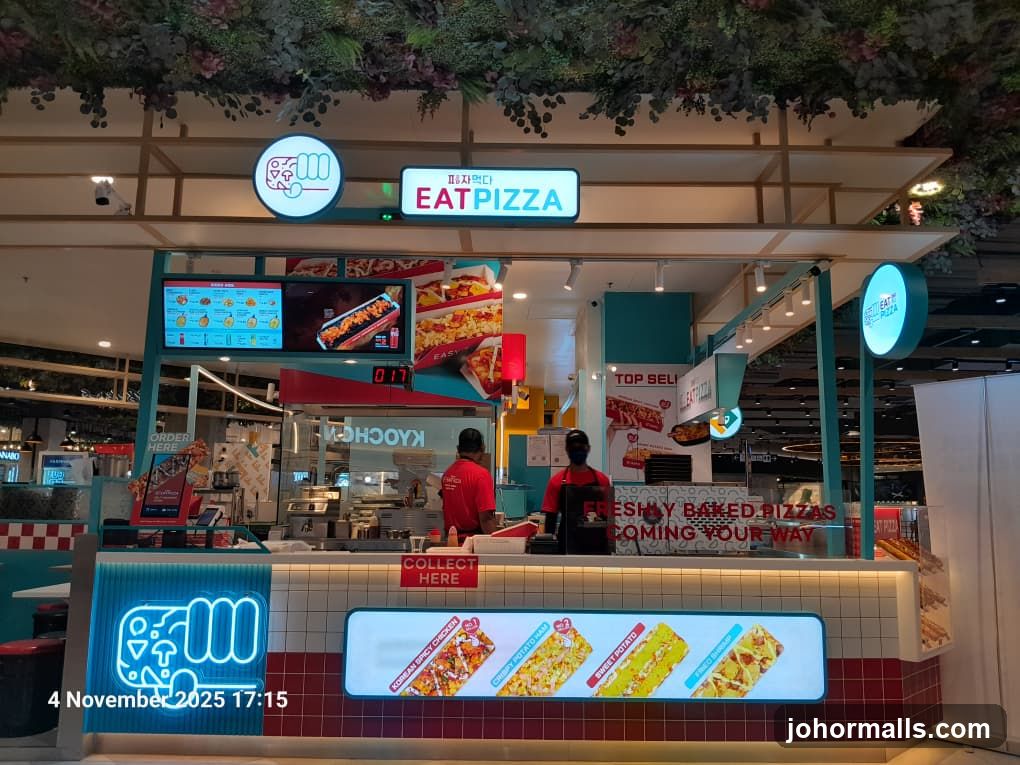 Eat Pizza Food Stall