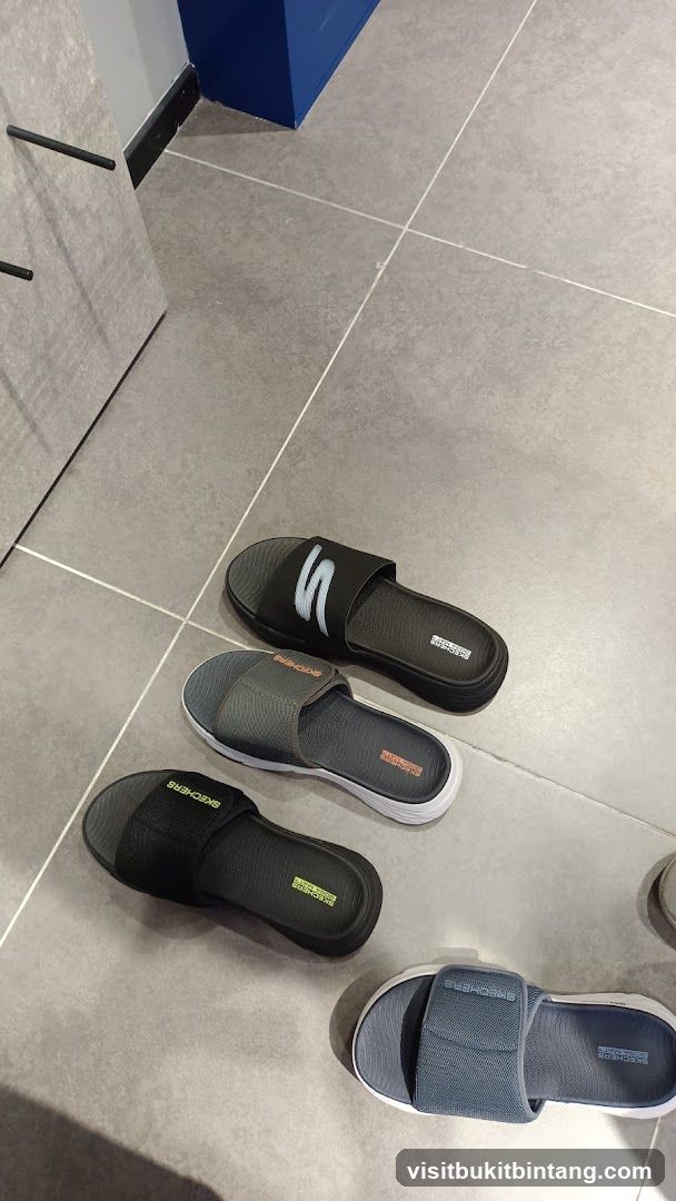 Skechers Slides