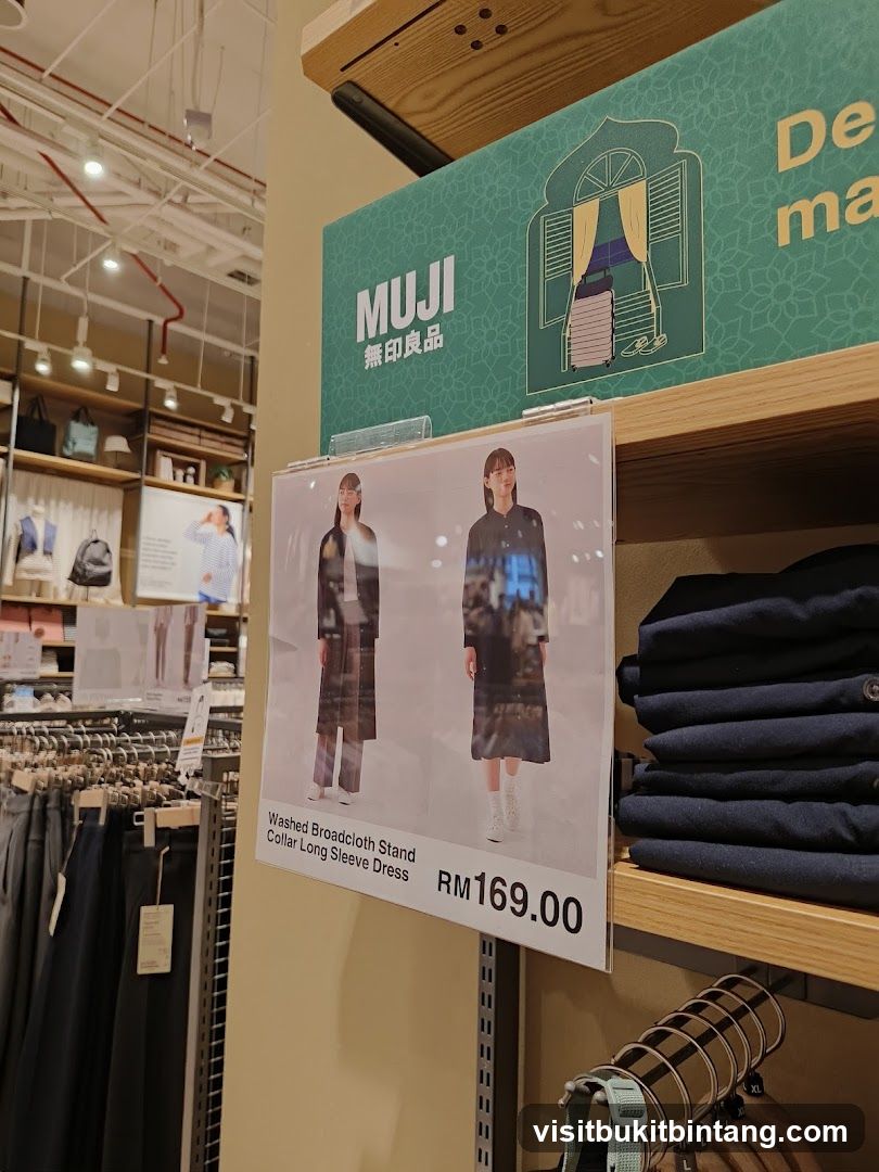 MUJI Clothing Display