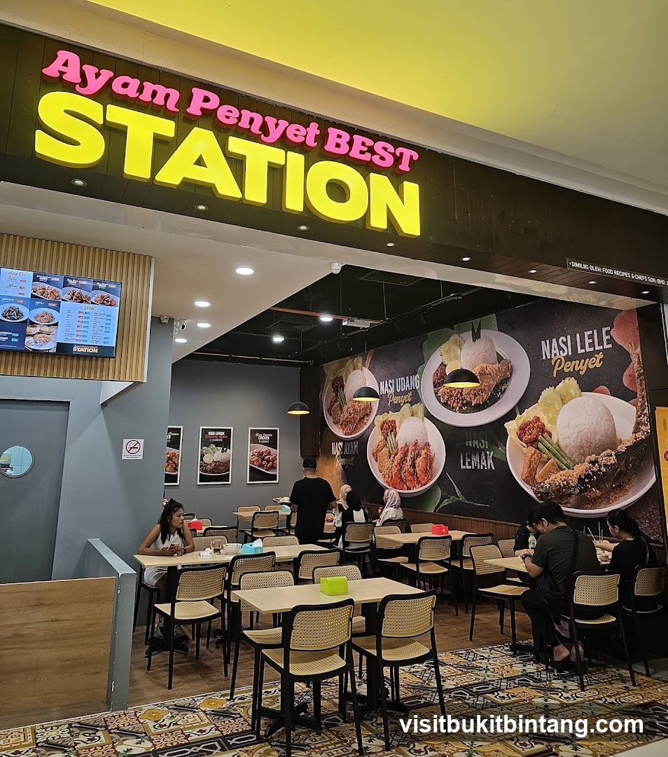 Ayam Penyet Best Station Interior
