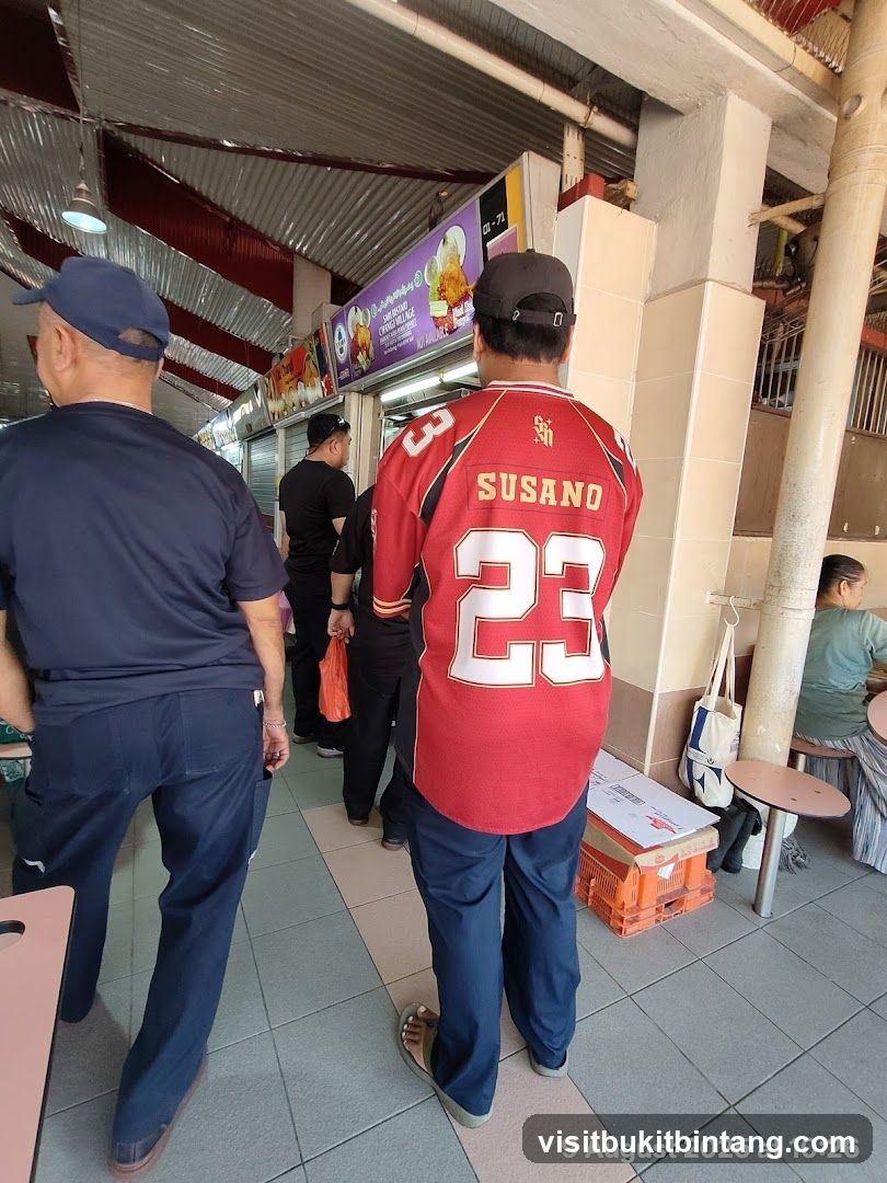 People in a food court