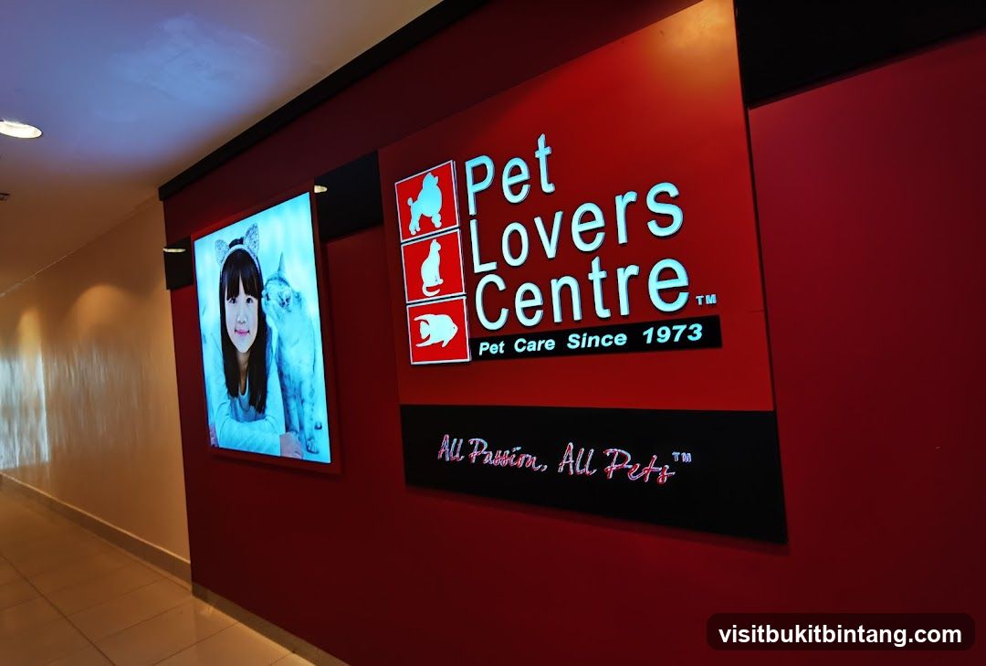 Pet Lovers Centre Signage