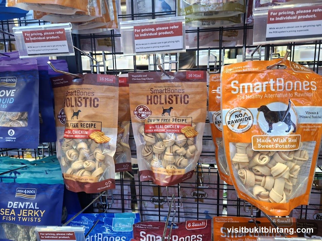 Dog Chews Display