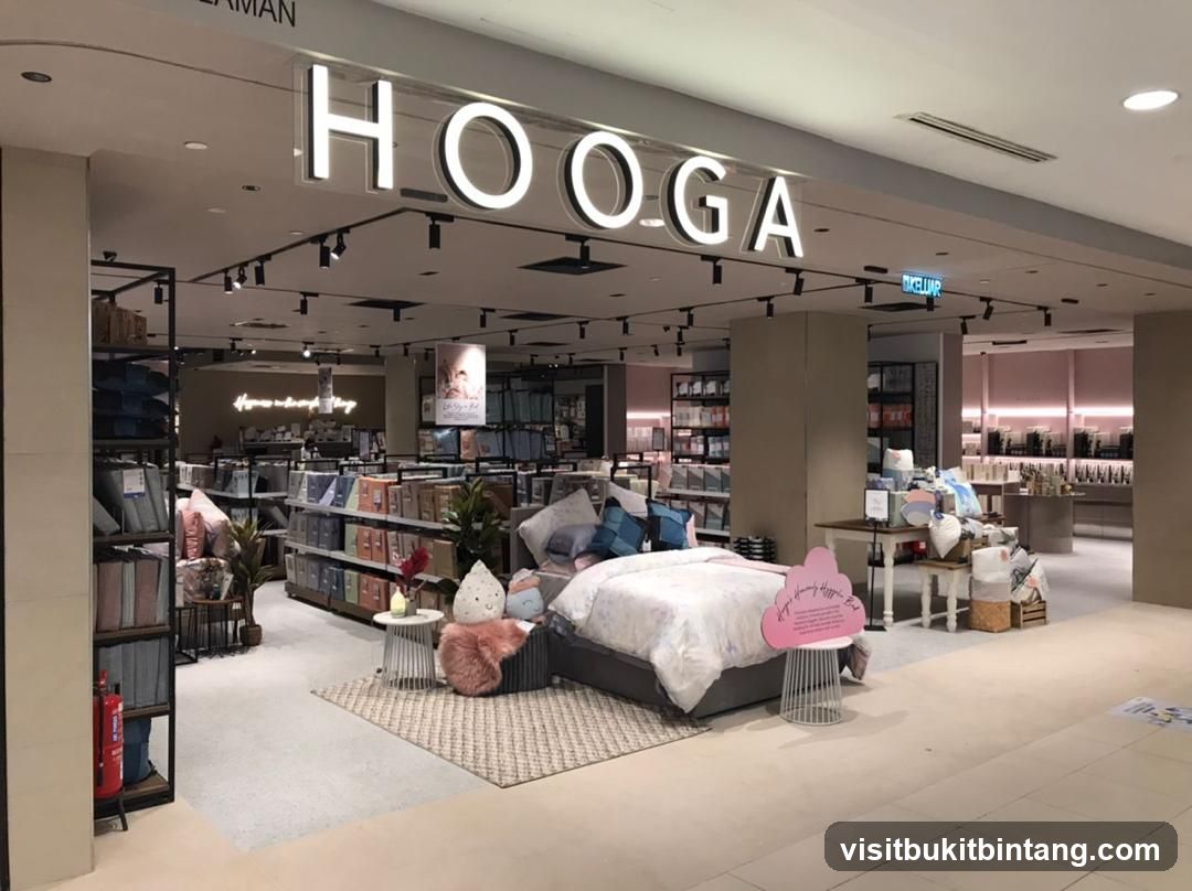 HOOGA | GURNEY PLAZA