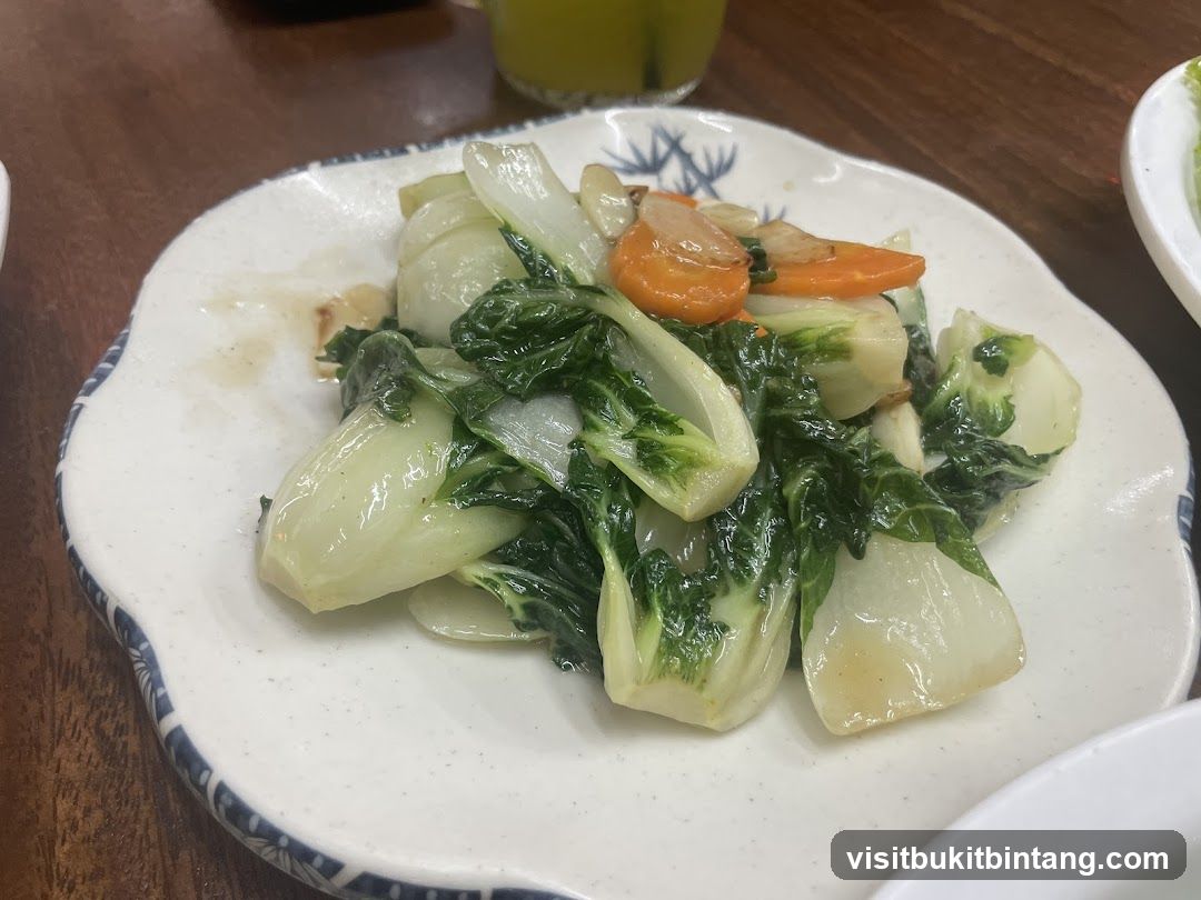 Stir-fried Bok Choy with Carrots