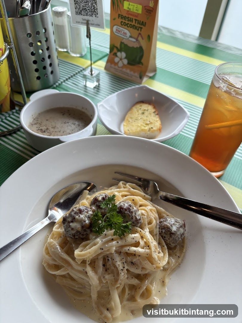 Fettuccine Alfredo with Meatballs