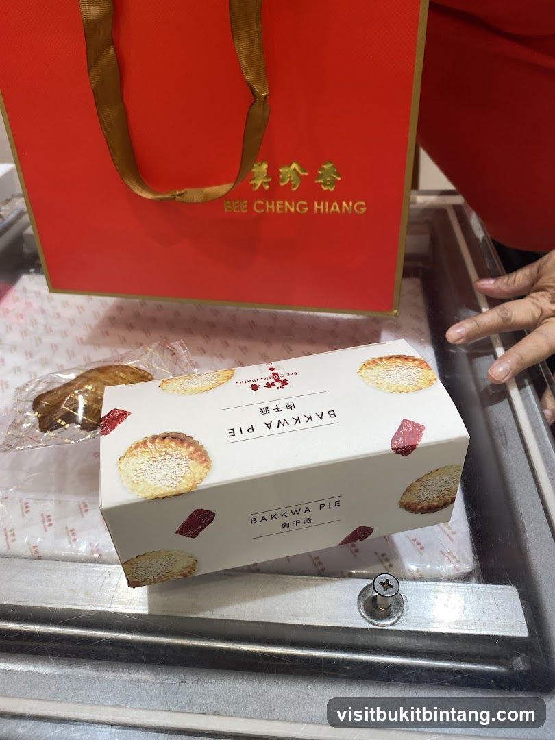 Bakwa Pie Box and Bag