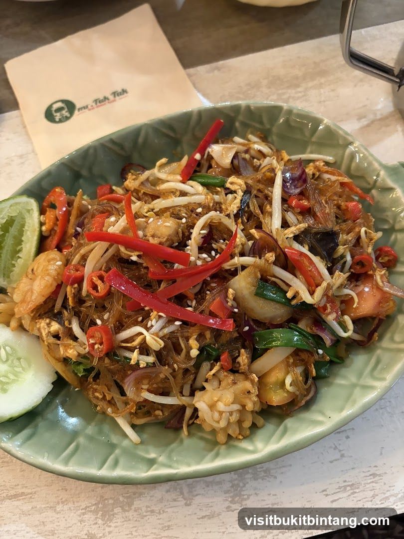 Pad Thai with Shrimp and Squid