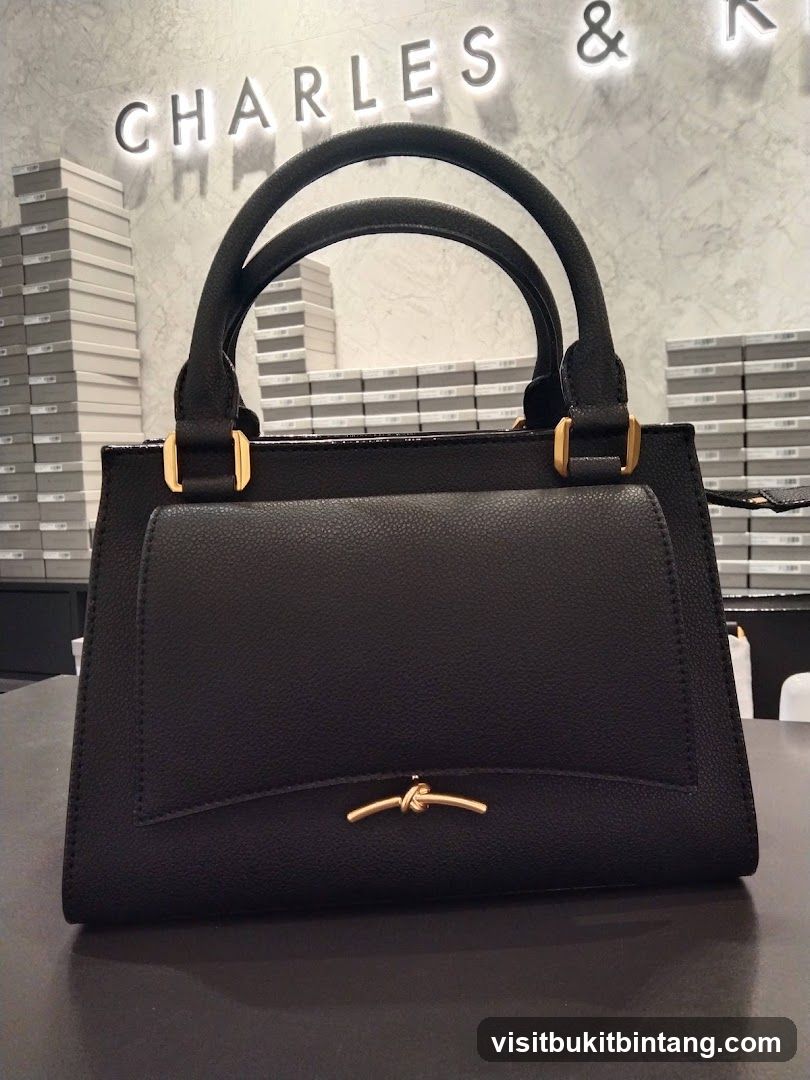 Black Handbag Display