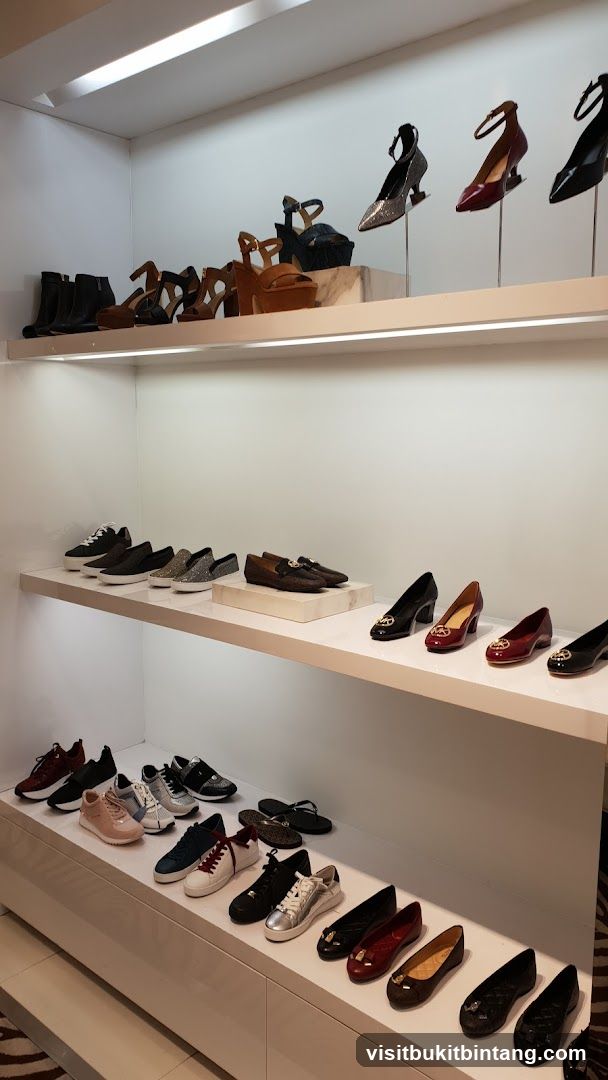 Shoe Display