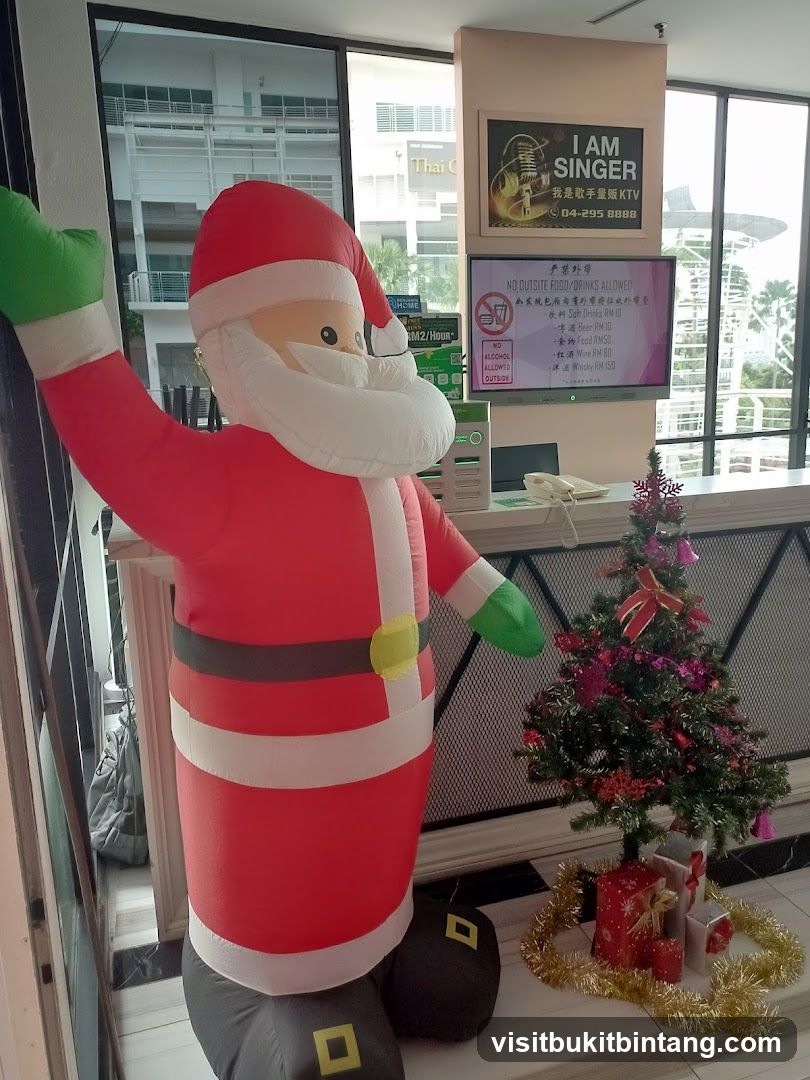 Christmas Decoration at KTV