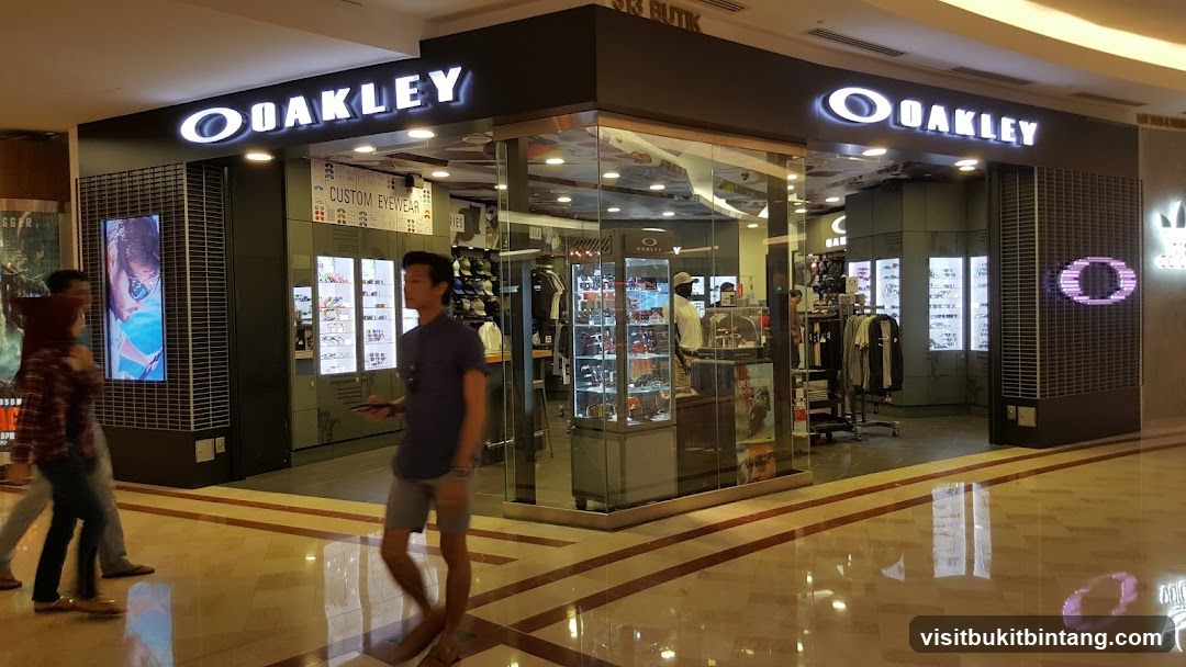 Oakley Suria KLCC