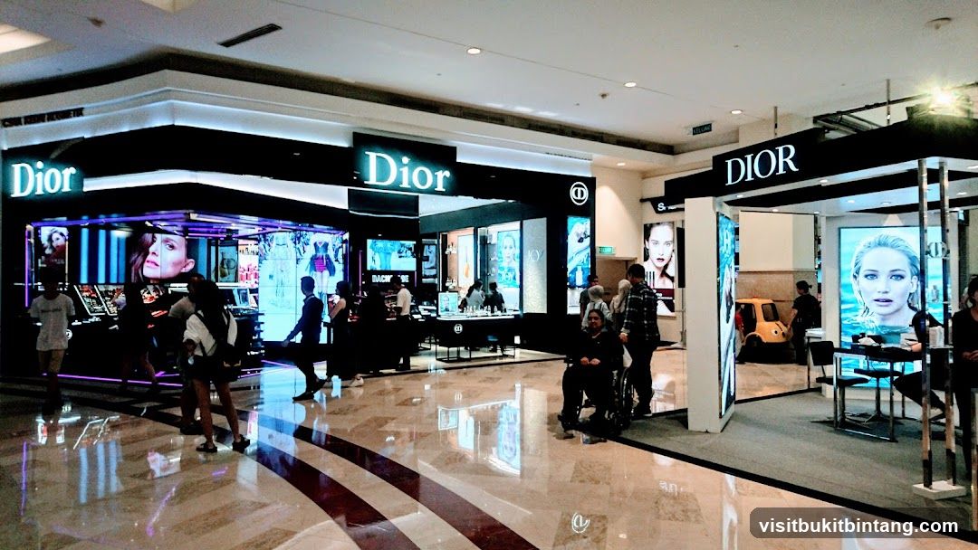 Dior Storefront in a Mall