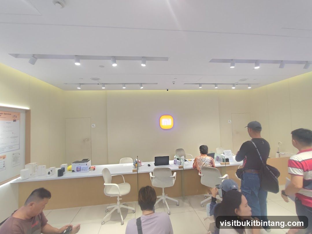 Service Center Interior