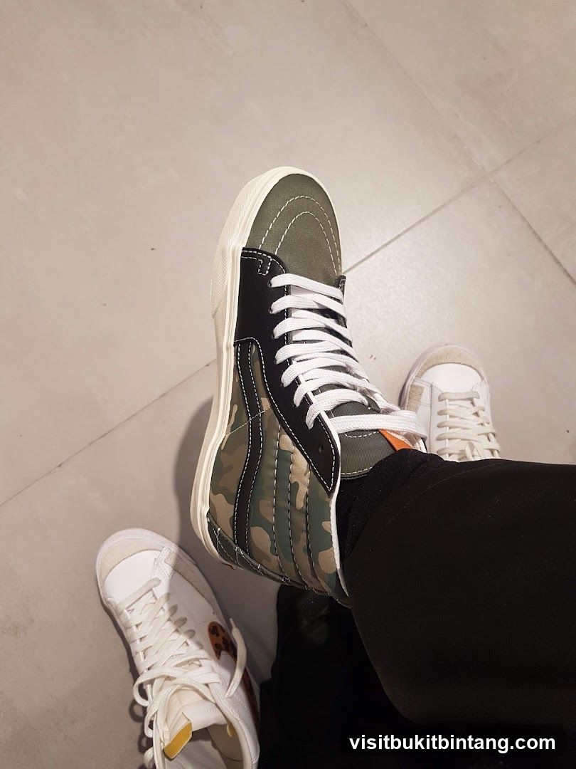 VANS KLCC