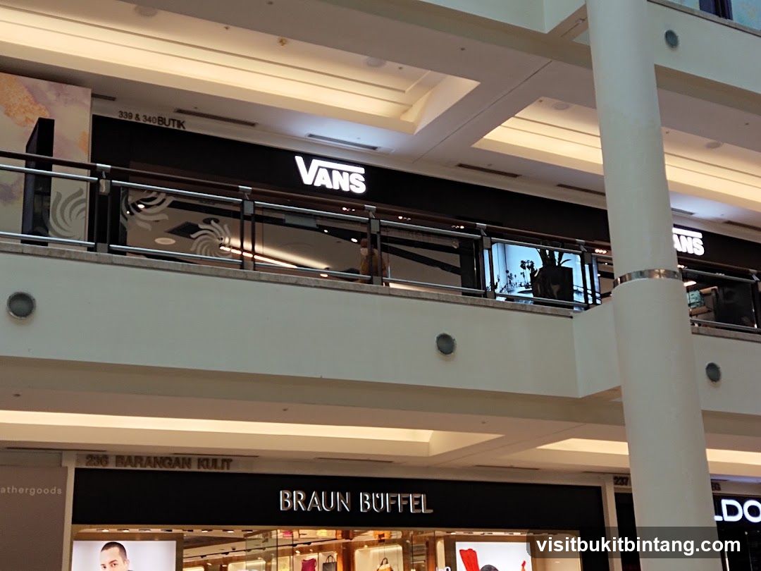 VANS KLCC