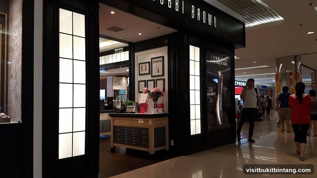 Bobbi Brown Cosmetics - 1Utama Shopping Centre