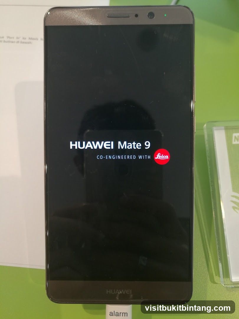 Huawei Mate 9 Smartphone