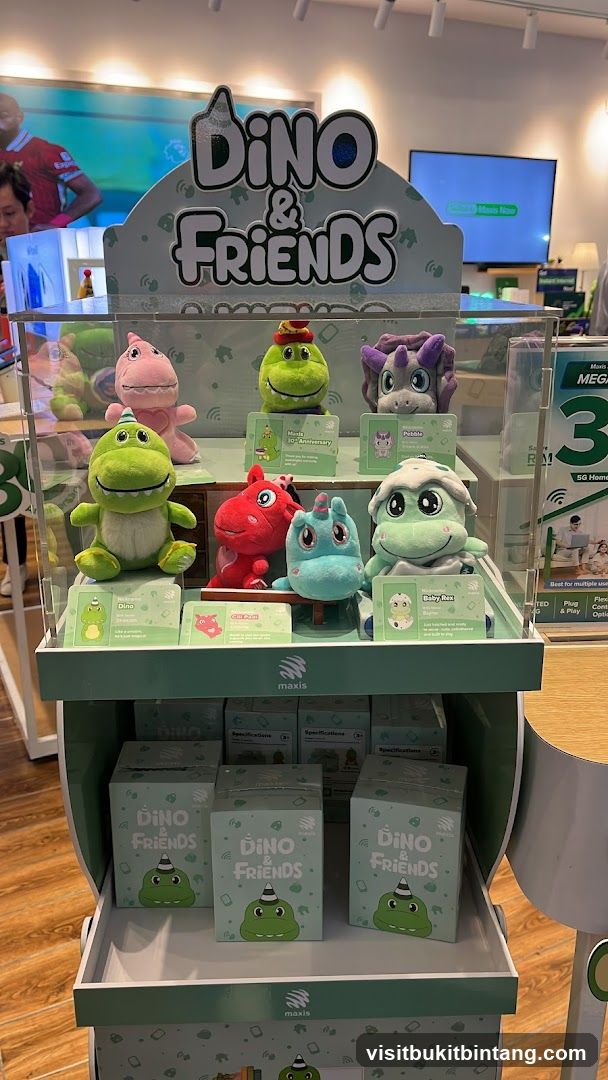 Dino & Friends Plush Toys Display