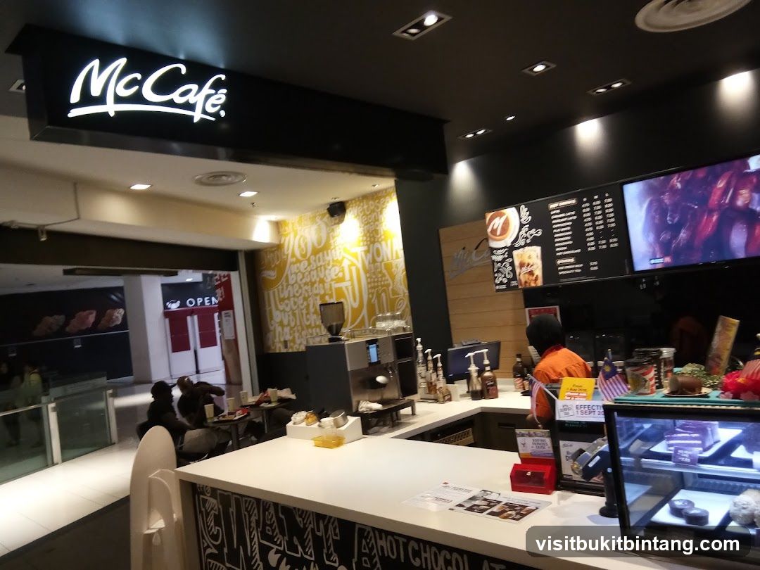 McCafé Counter