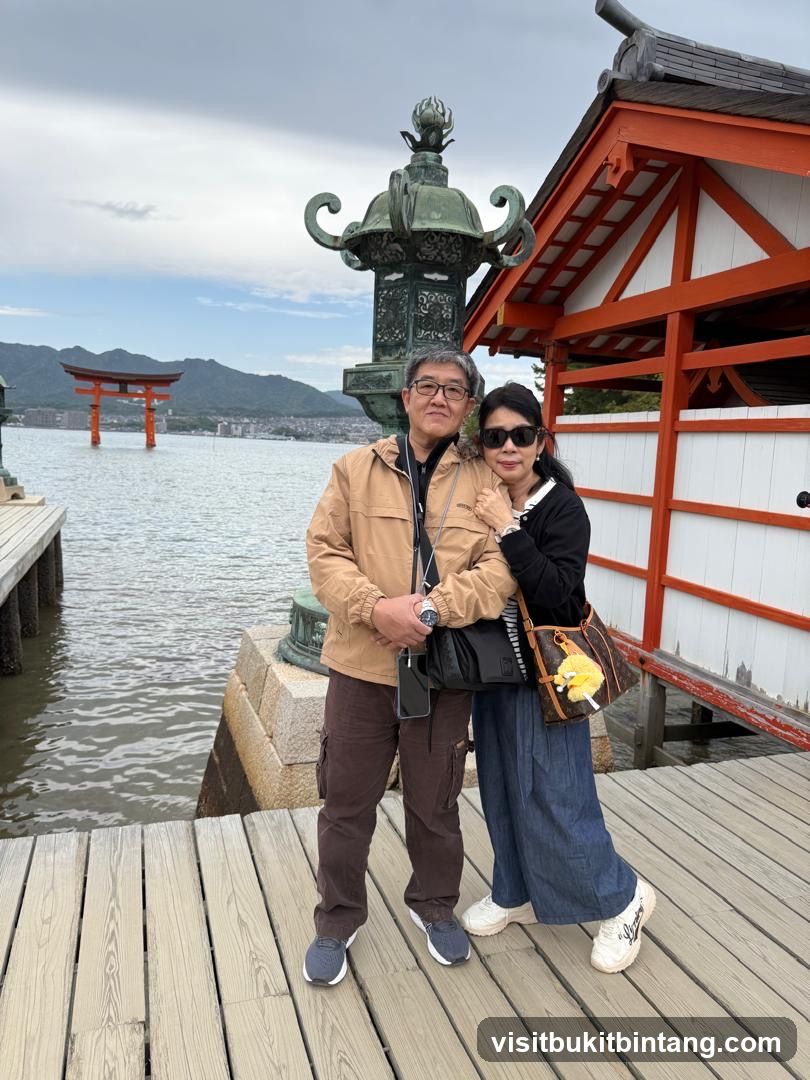 Couple at Itsukushima Shrine