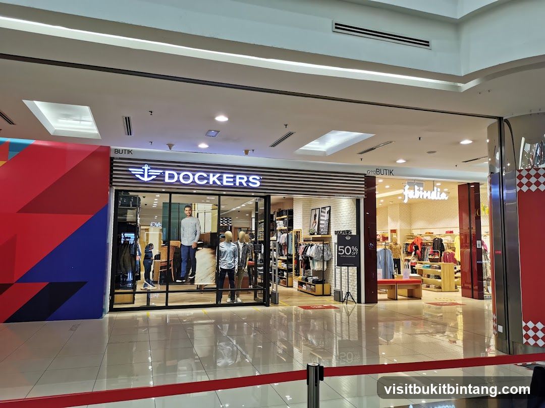 Dockers® @ 1 Utama Shopping Centre