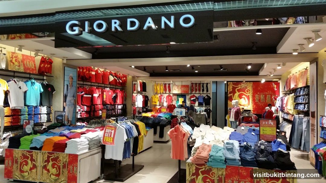 Giordano Clothing Store Interior
