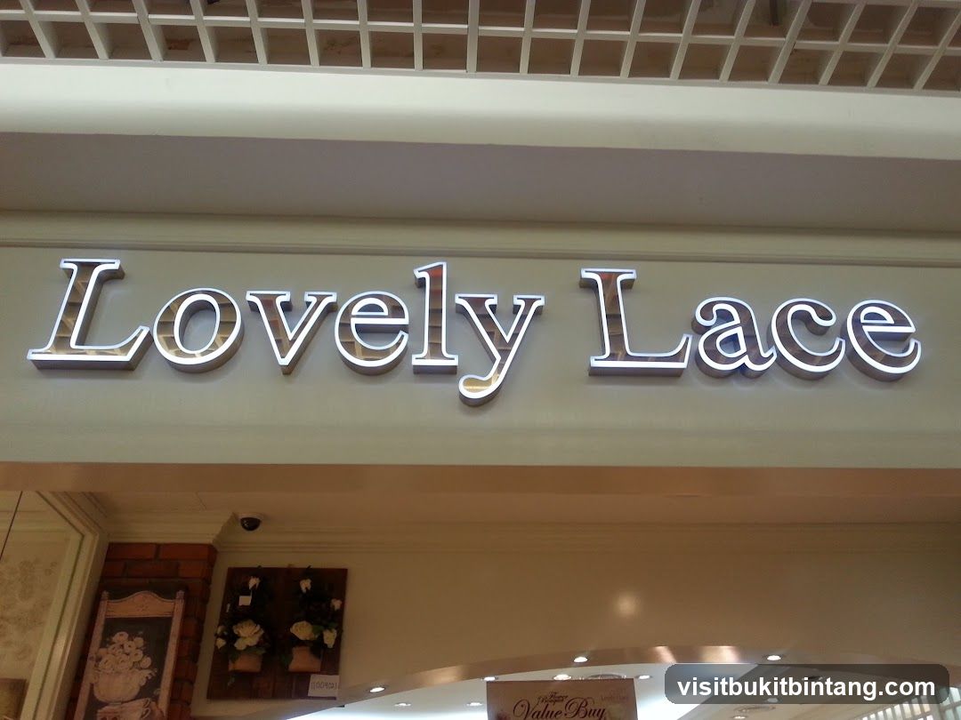 Lovely Lace @ 1 Utama