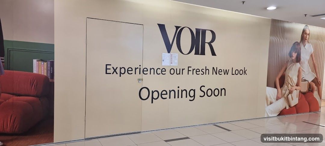VOIR Store Opening Soon