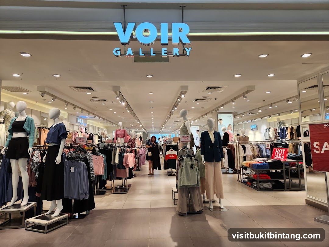 VOIR GALLERY