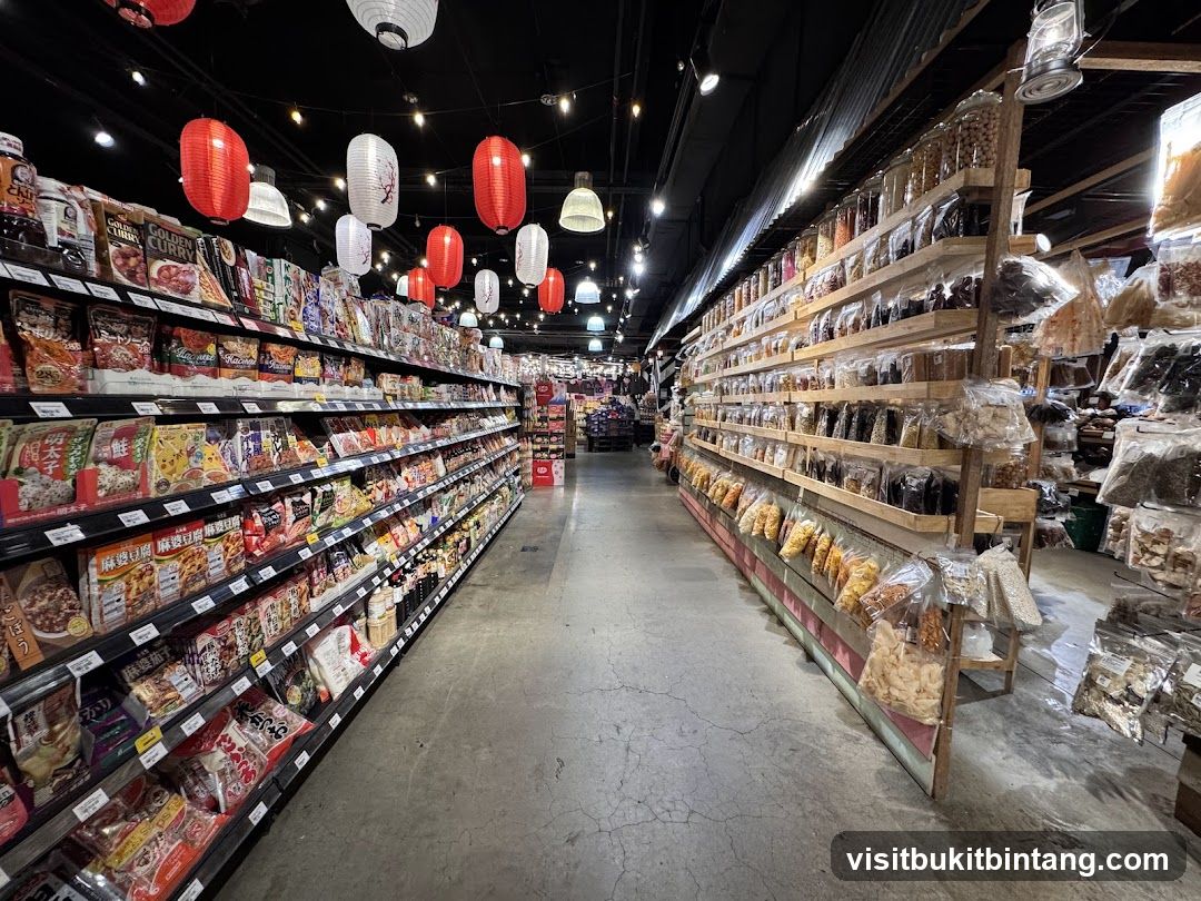 Grocery Store Aisle