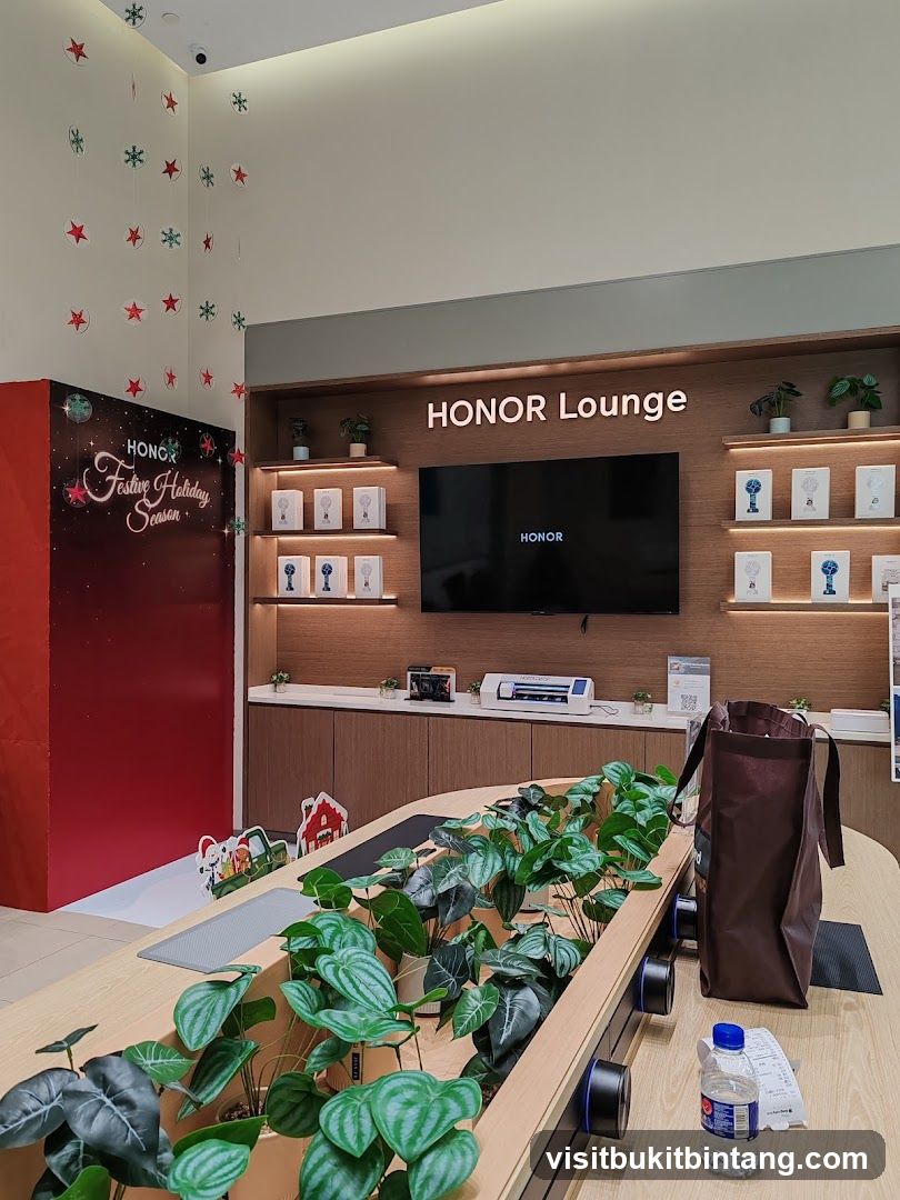 HONOR Lounge Interior