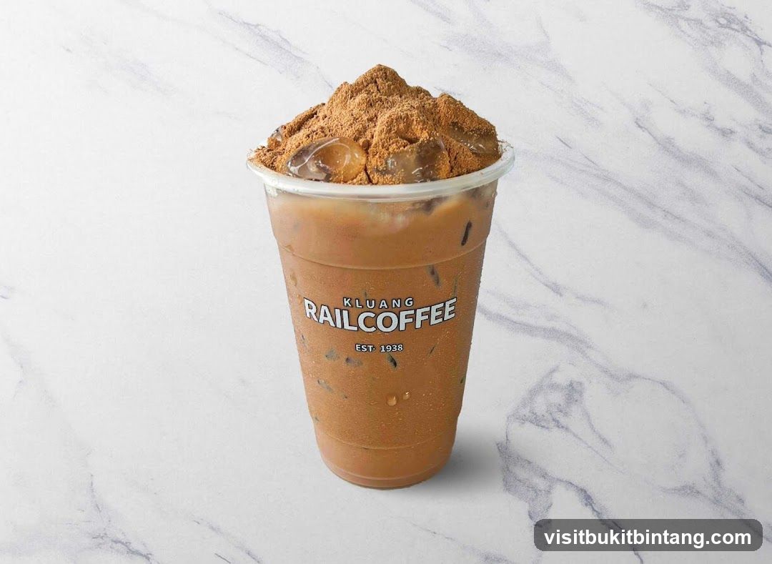 Iced Coffee with Powder Topping