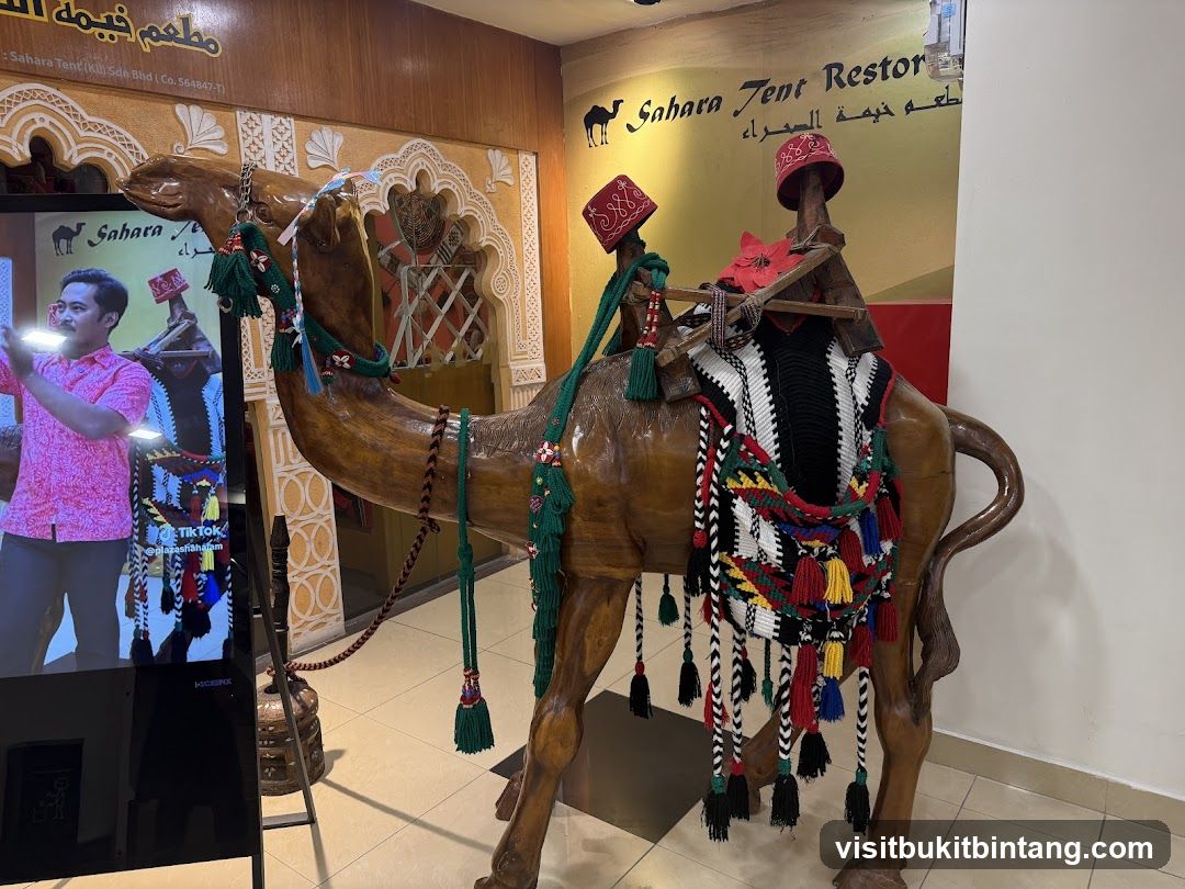 Restaurant Decor