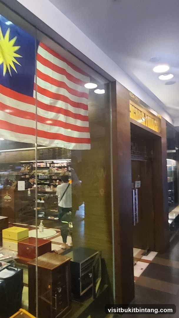 Cigars Lounge @ Publika Shopping Gallery