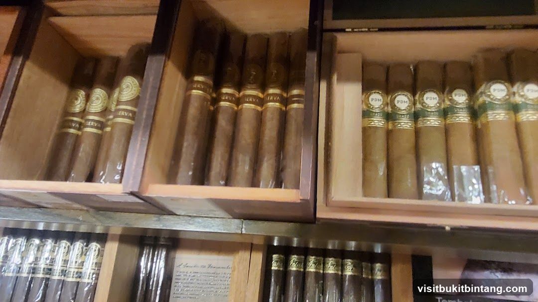 Cigars Lounge @ Publika Shopping Gallery