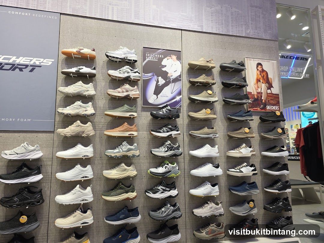 Skechers Store Display