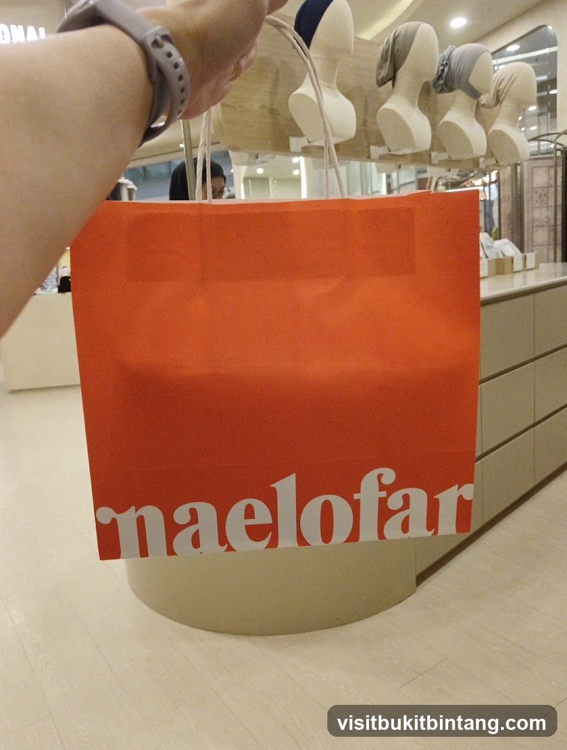 Naelofar @ Nu Sentral